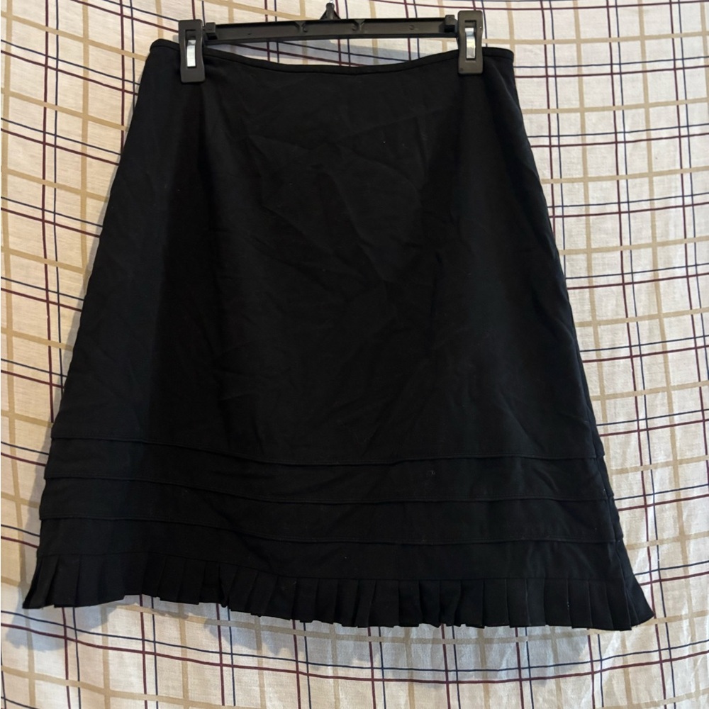 Larry Levine Classic Black A-Line Skirt